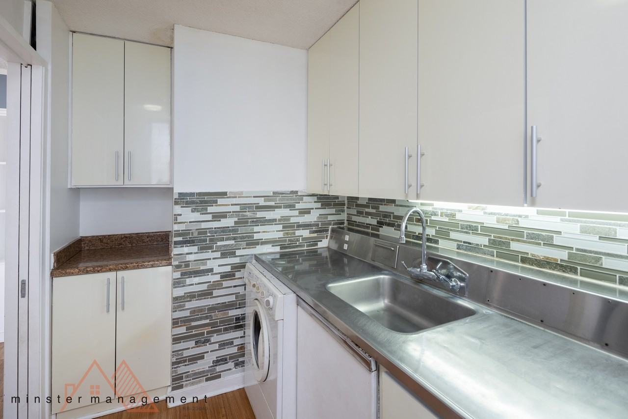 905 419A Atkinson Drive #905 - Photo 6 of 17