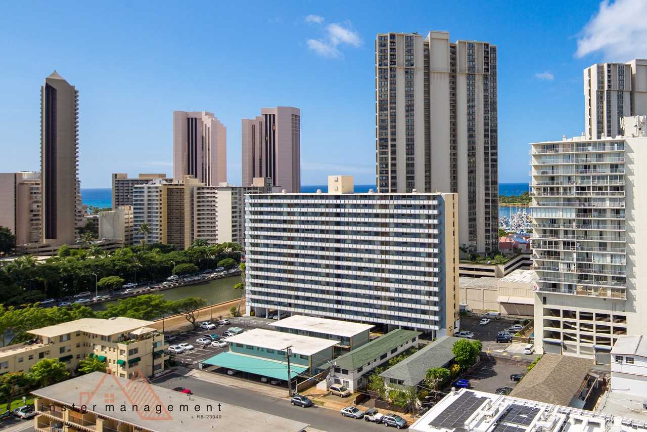 905 419A Atkinson Drive #905 - Photo 4 of 17