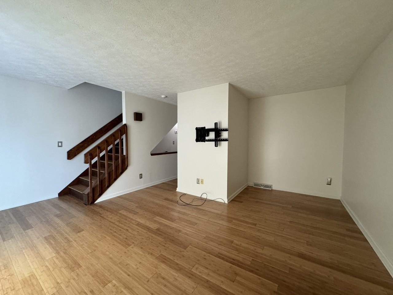 1317 Perry Ave #1 - Photo 5 of 19