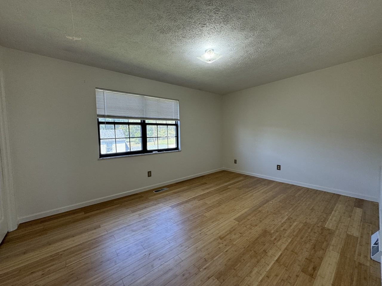 1317 Perry Ave #1 - Photo 7 of 19