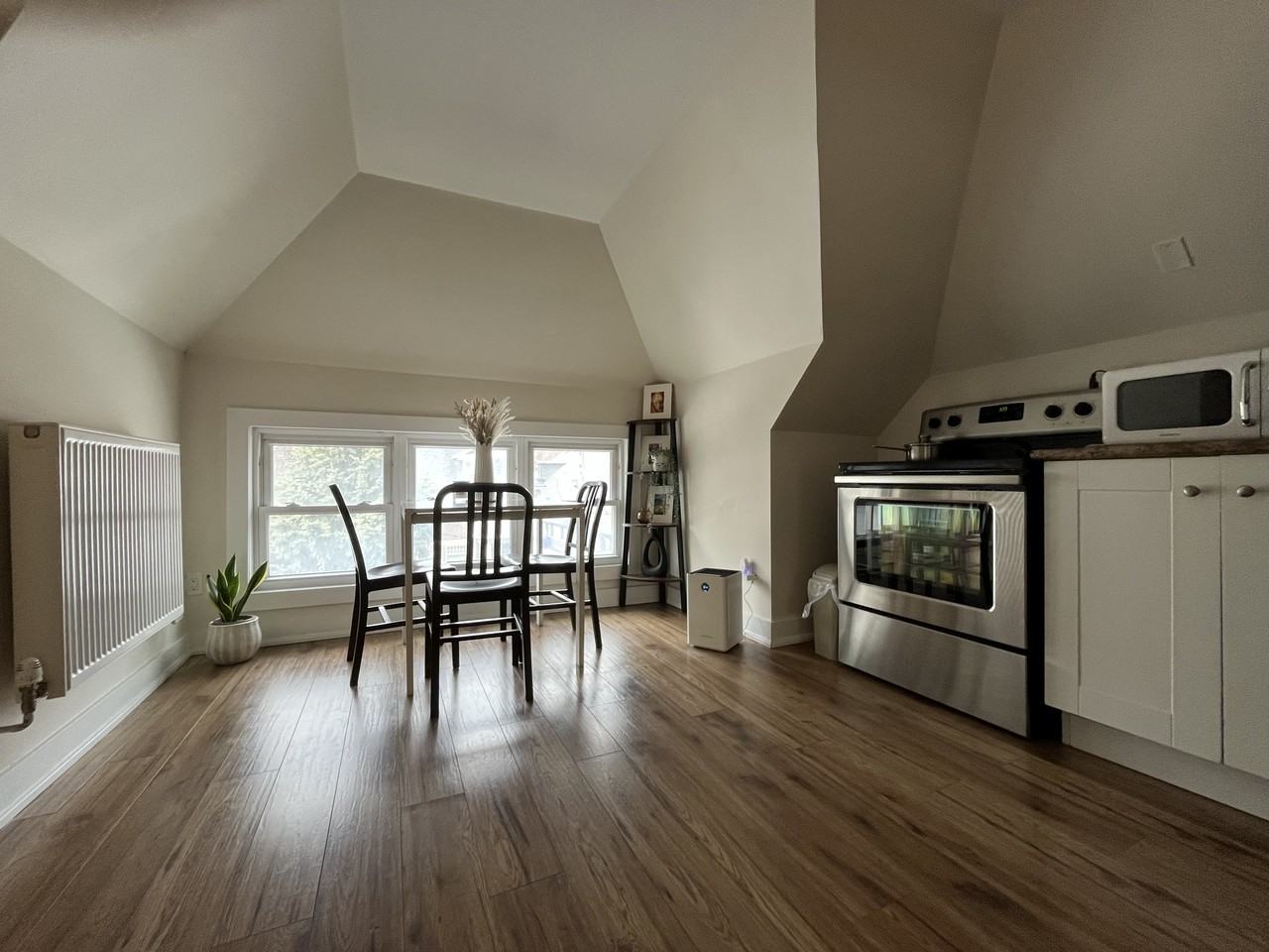 100 Indian Road #Loft - Photo 4 of 8