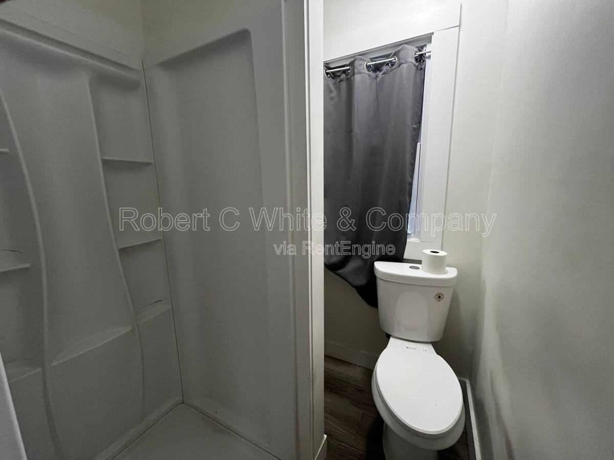219 Frederick St #219B - Photo 3 of 8