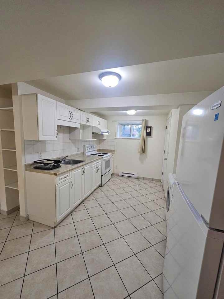 554 West 61st Avenue - Photo 6 of 16