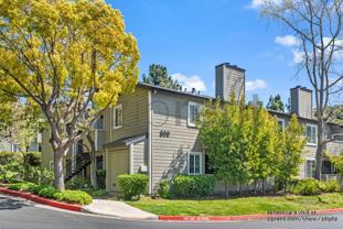 600 Canyon Oaks Dr #H - Photo 1 of 1