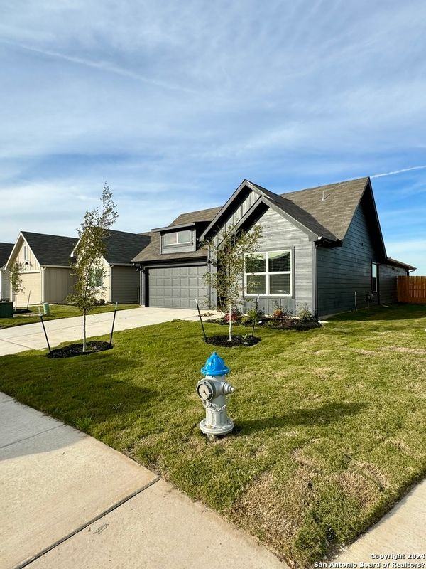 1721 James St - Photo 2 of 21