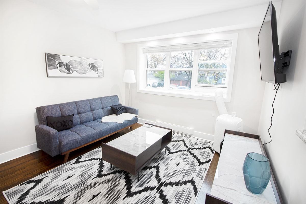 700 Corydon Avenue - Photo 4 of 23