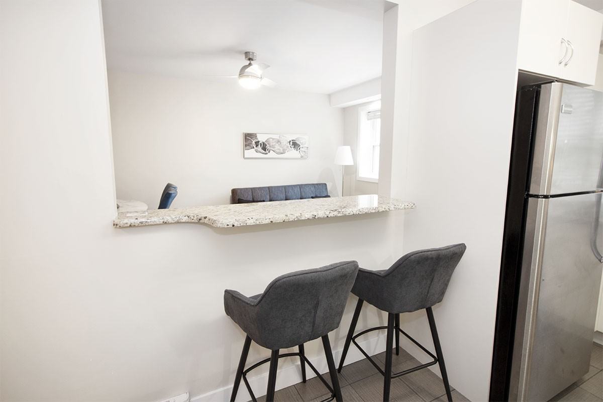 700 Corydon Avenue - Photo 7 of 23