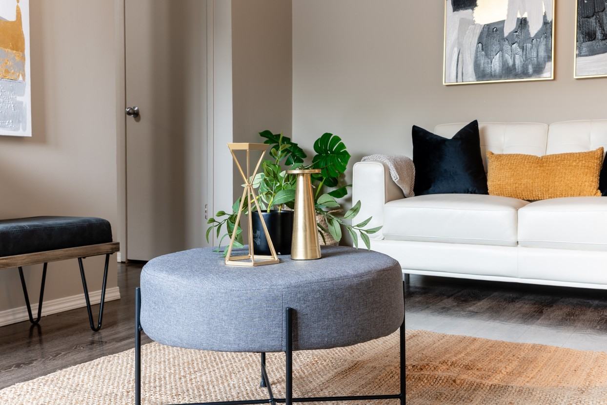 291 St. Anne's Road - Photo 6 of 32