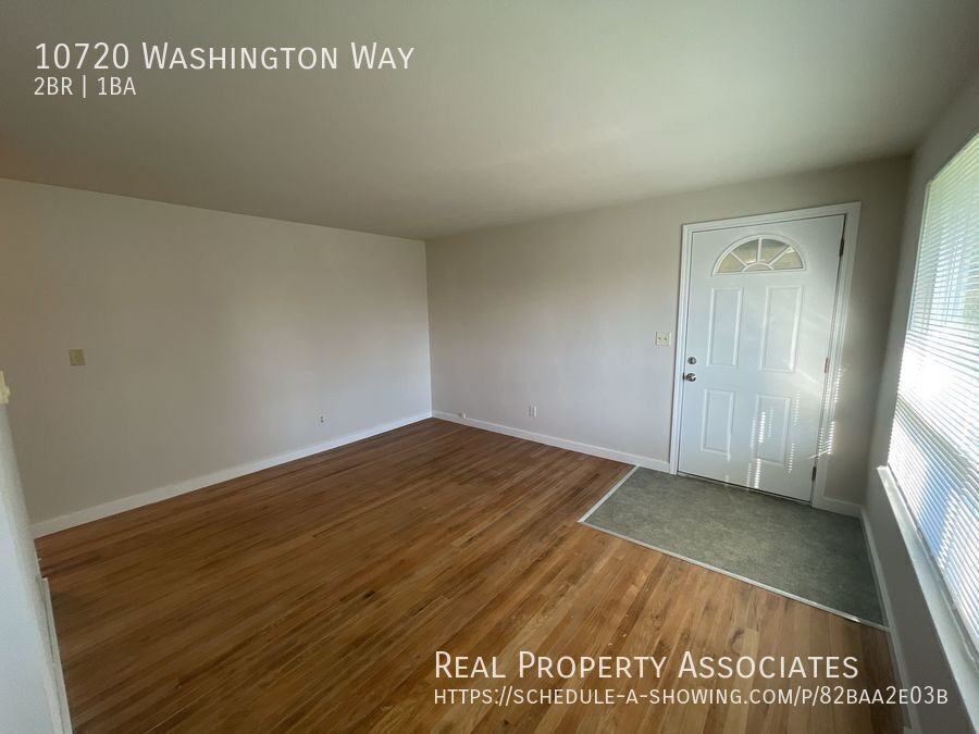 10720 Washington Way #1 - Photo 7 of 17