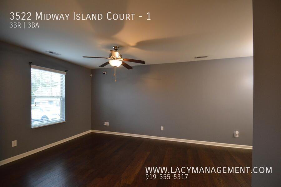 3522 Midway Island Ct #1 - Photo 5 of 14