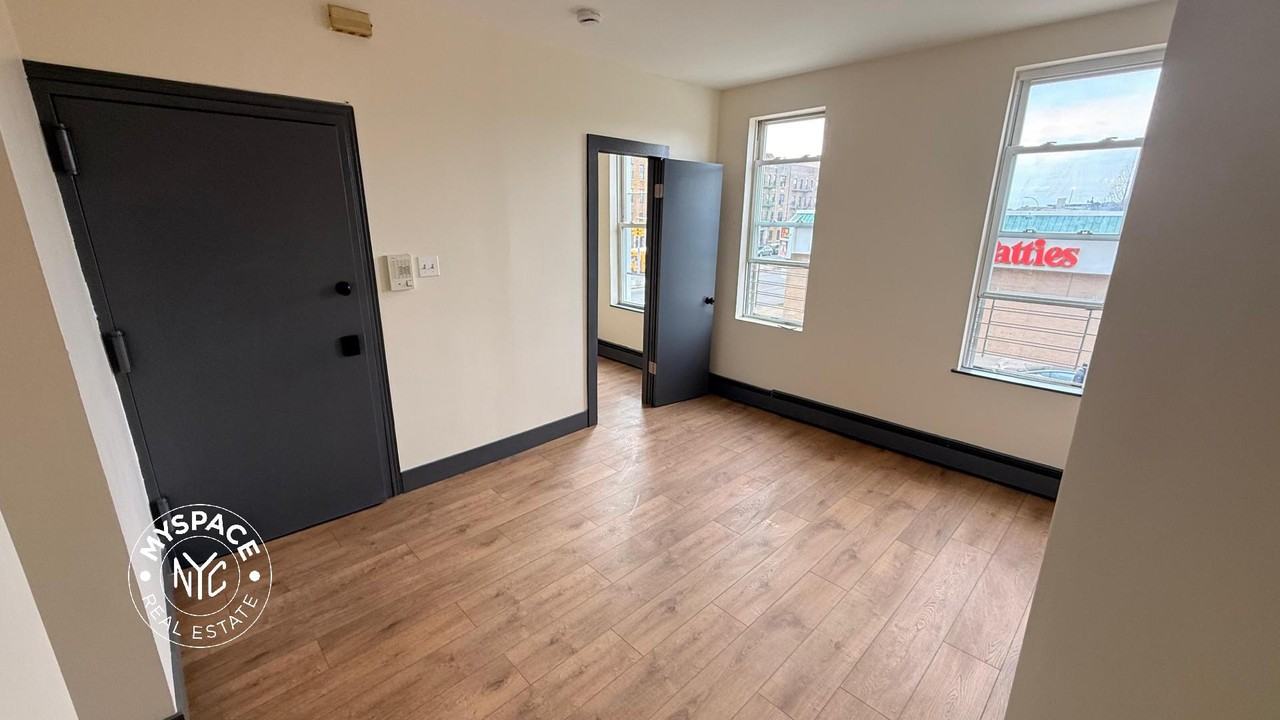 227 Thomas S Boyland St #2 - Photo 7 of 24