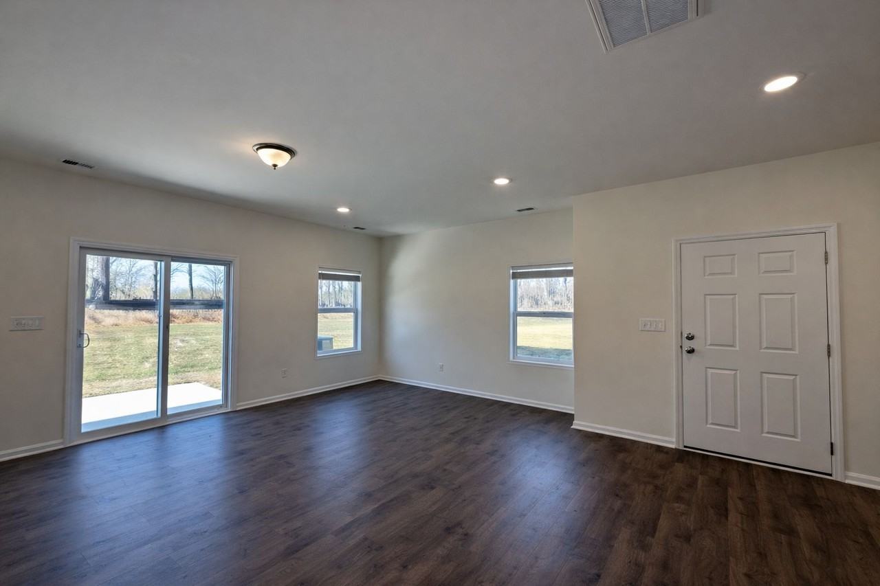 2867 Aubrey St #1 - Photo 7 of 20
