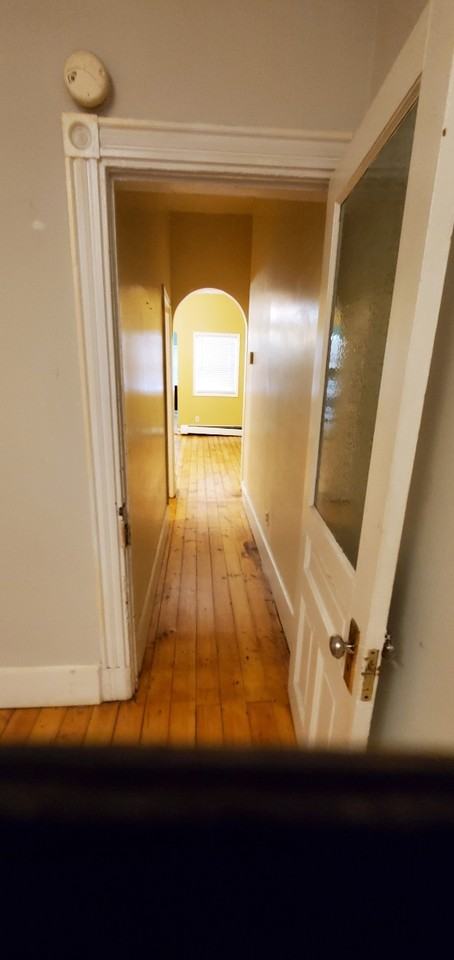 710 6th St #1 - Photo 6 of 13