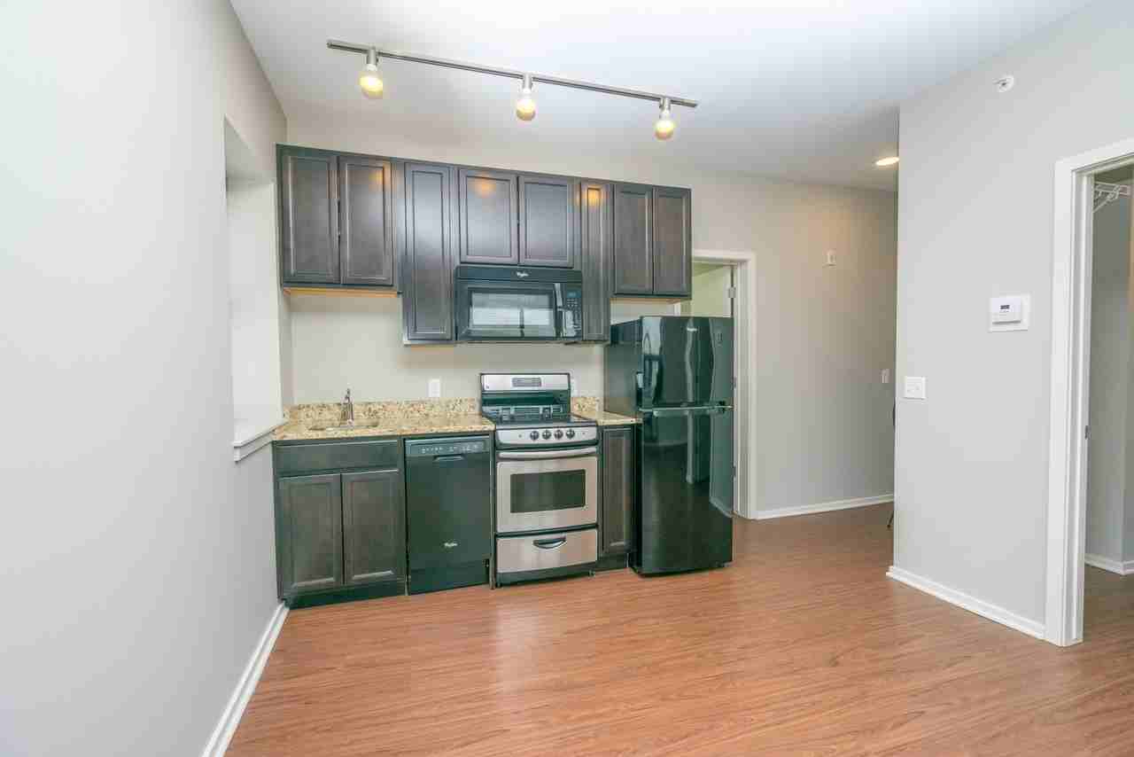 The Sterling - Photo 2 of 10