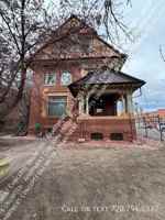 featured image of 1453 Race St #5