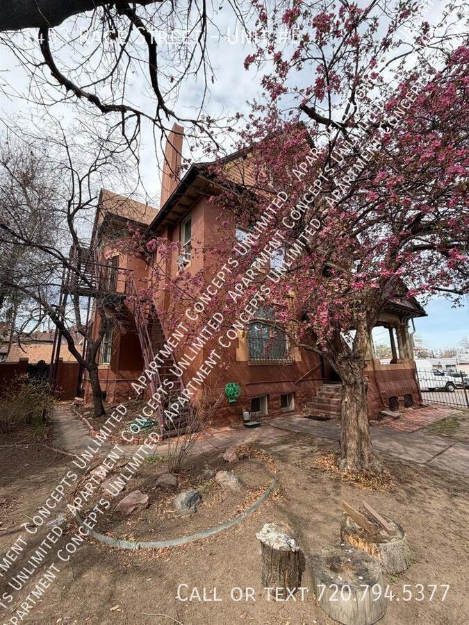 1453 Race St #5 - Photo 5 of 22