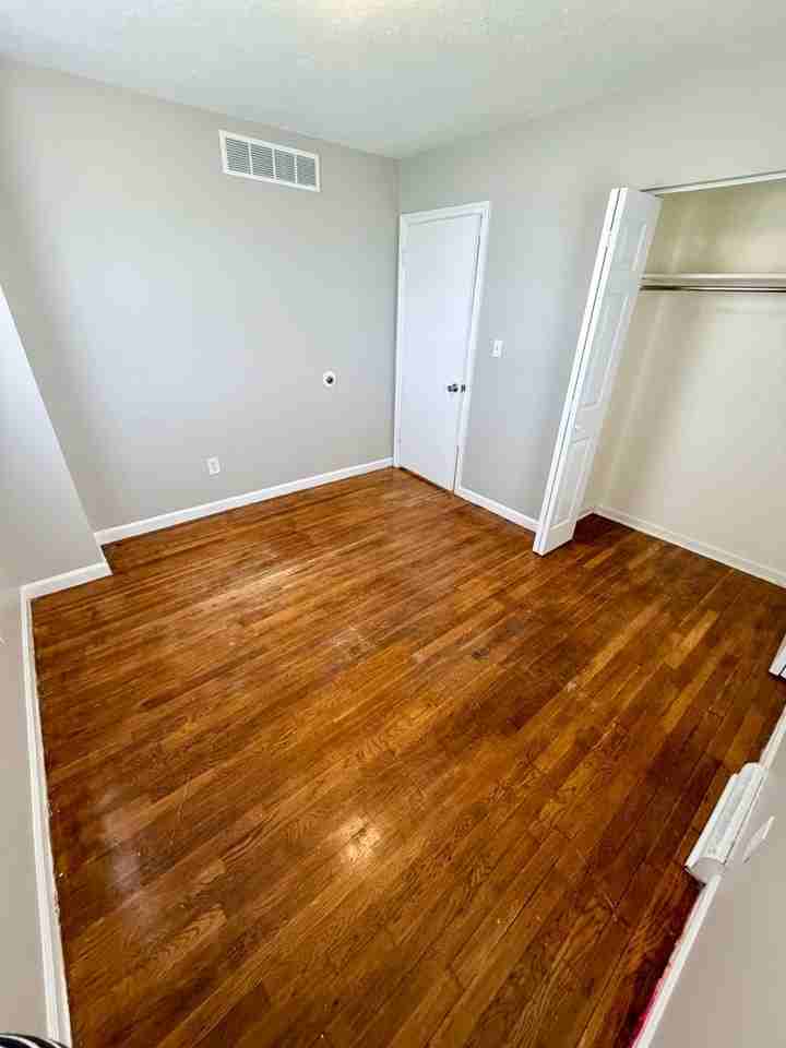 104 Dale Ave #1 - Photo 6 of 11