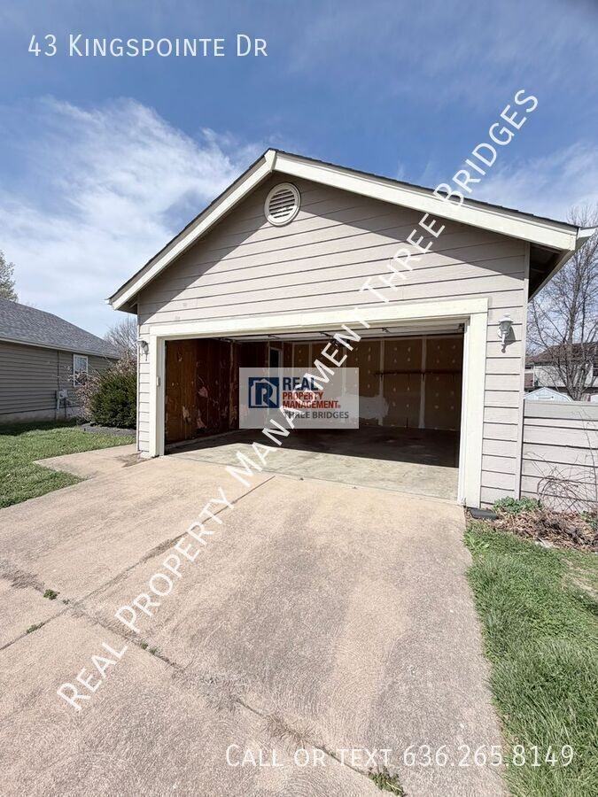 43 Kingspointe Dr - Photo 2 of 25