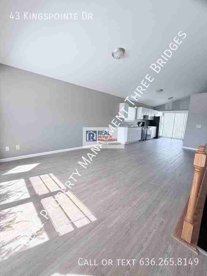 43 Kingspointe Dr - Photo 3 of 25