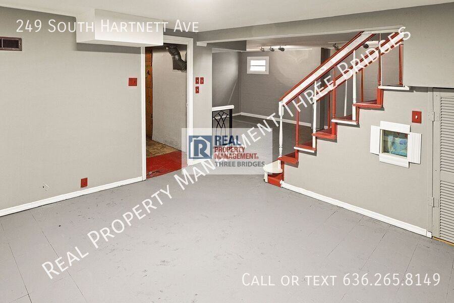 249 S Hartnett Ave - Photo 3 of 25