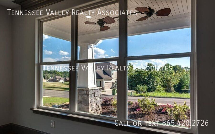 7814 Lake Mountain Ln - Photo 4 of 43