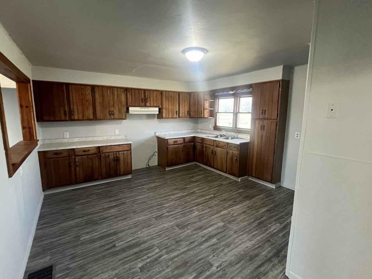 12925 E 2100 North Rd #E - Photo 3 of 17