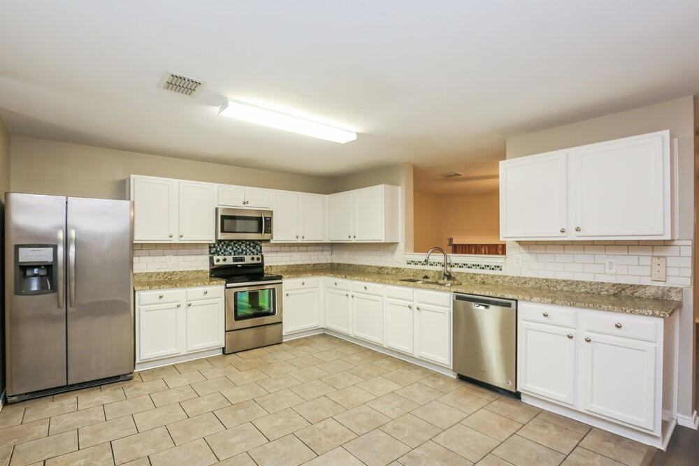 3032 Picket Fence Dr - Photo 7 of 17