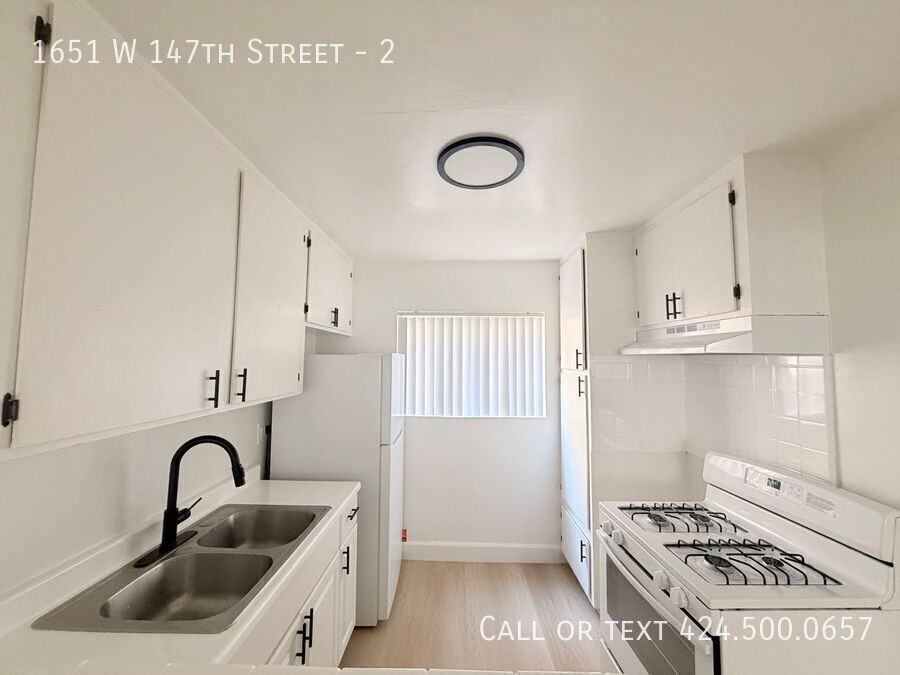 1651 W 147th St #2 - Photo 3 of 13