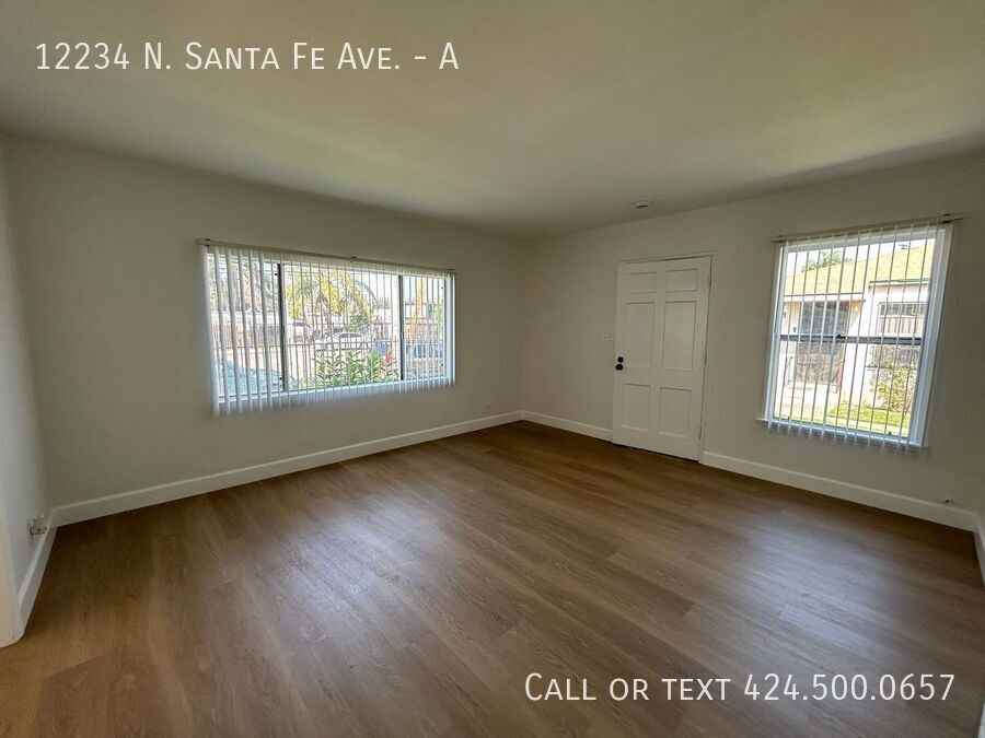 12234 Santa Fe Ave #A - Photo 5 of 17