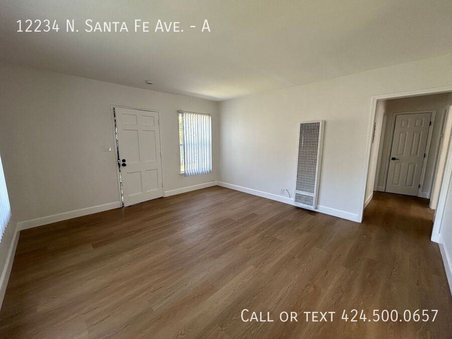 12234 Santa Fe Ave #A - Photo 6 of 17