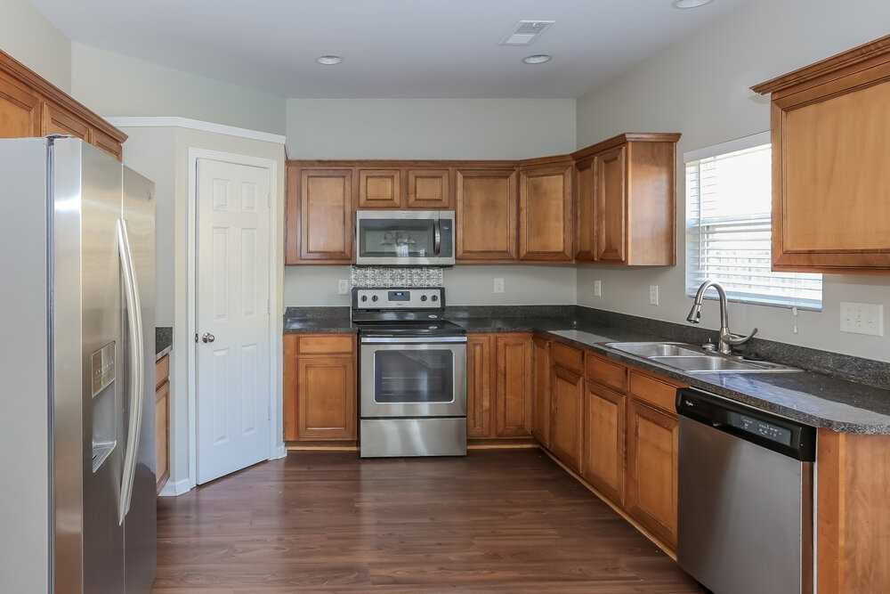 12910 Rothe House Rd - Photo 6 of 15