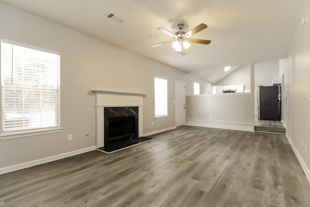 4710 Idlewood Gate - Photo 4 of 17