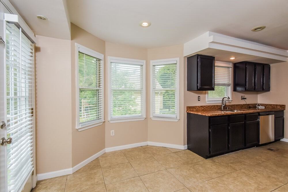 134 Oak Landing Dr S - Photo 7 of 17