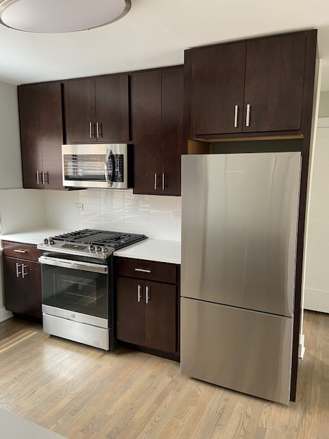 551 Sheridan Rd #C2 - Photo 3 of 13