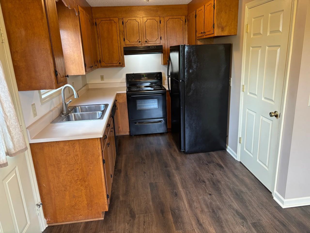 523 Woods Dr #A - Photo 7 of 10