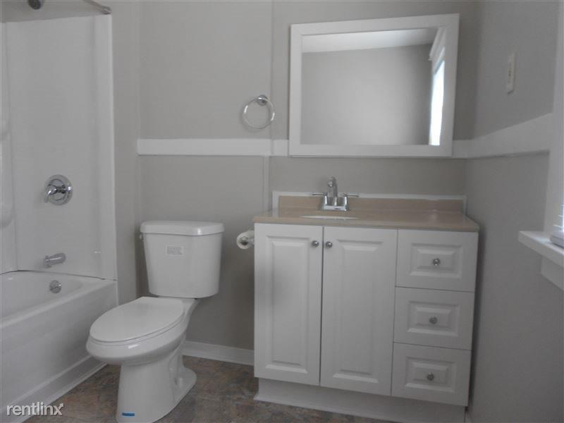 32 Fuller Ave Se - Photo 7 of 10