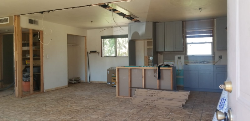 2224 Clearview Ave - Photo 3 of 12