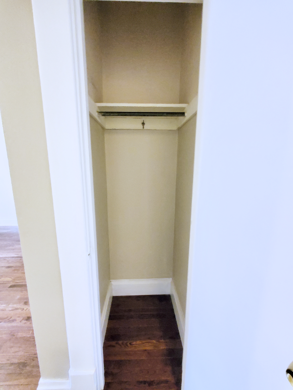 1490 Michigan Ave - Photo 6 of 13