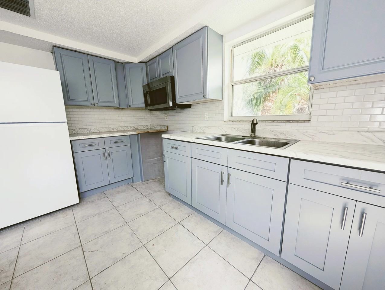 5712 Quist Dr - Photo 5 of 9