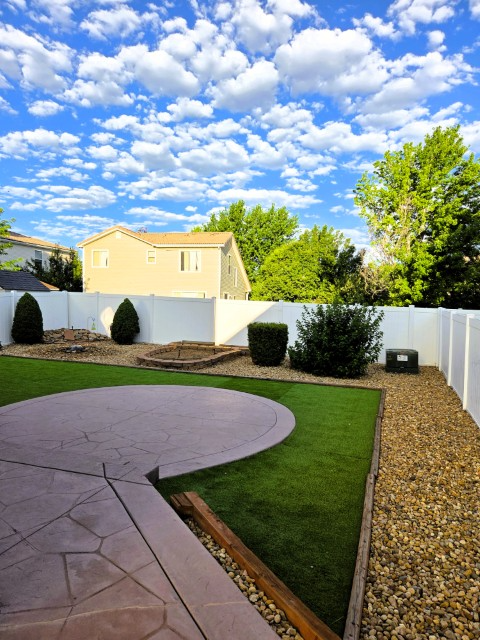 5263 Bahama St - Photo 4 of 24