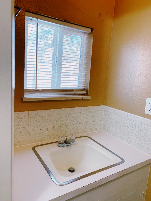 724 E High St - Photo 6 of 23