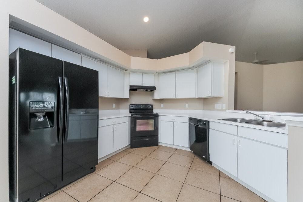 3100 Orchard Pl - Photo 6 of 16