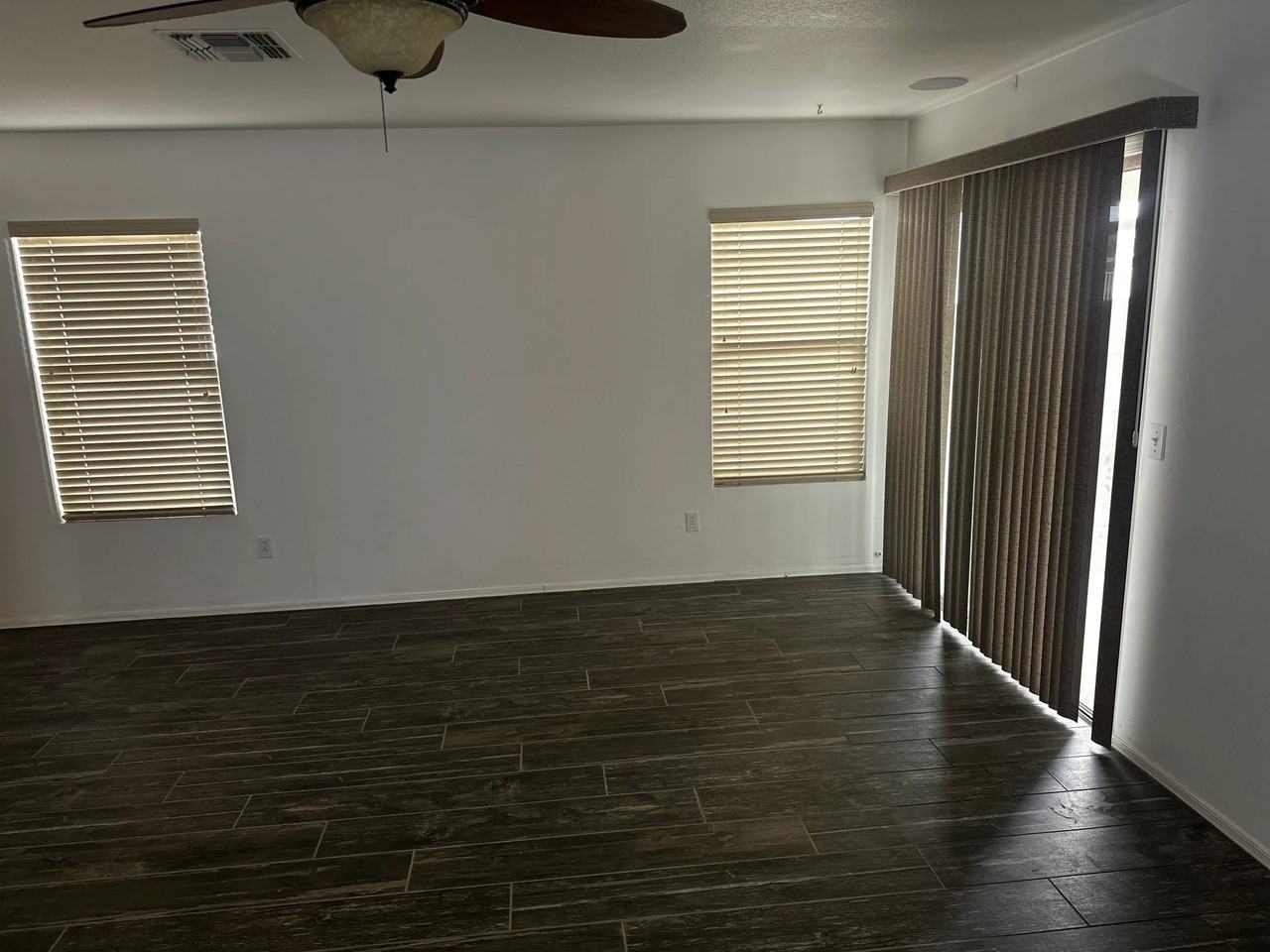 714 E Michigan Ave - Photo 3 of 4