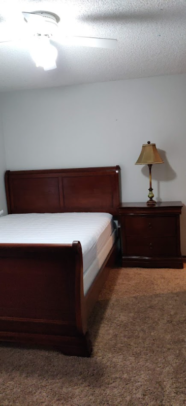 5021 59th Avenue Ct W - Photo 2 of 9