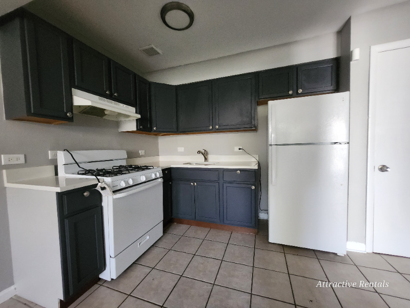 3351 Commercial Ave - Photo 7 of 7