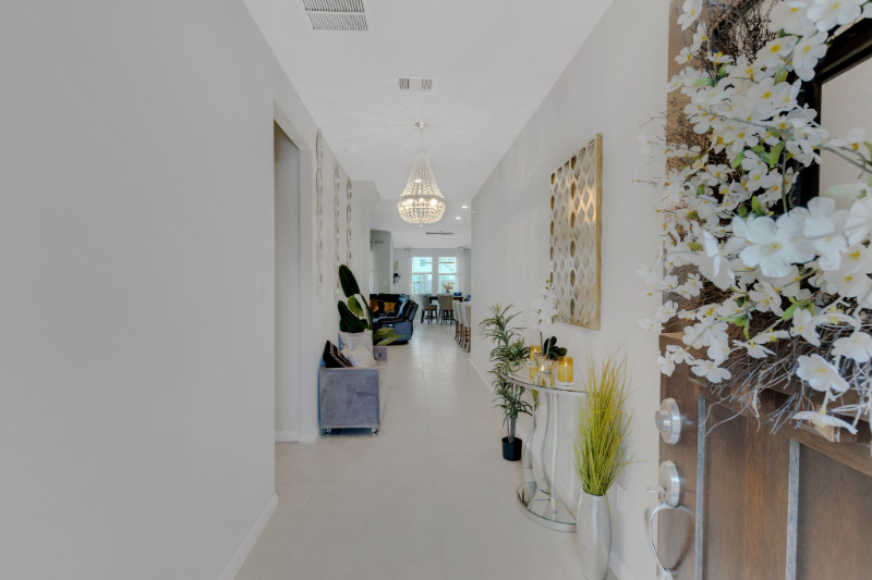 4510 Red Yucca Dr - Photo 4 of 35