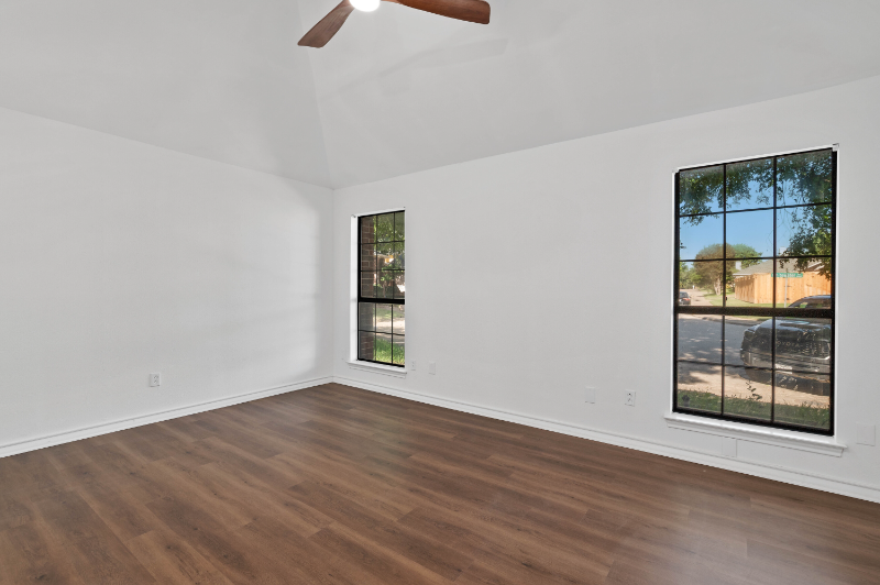 18904 Whitewater Ln - Photo 7 of 19