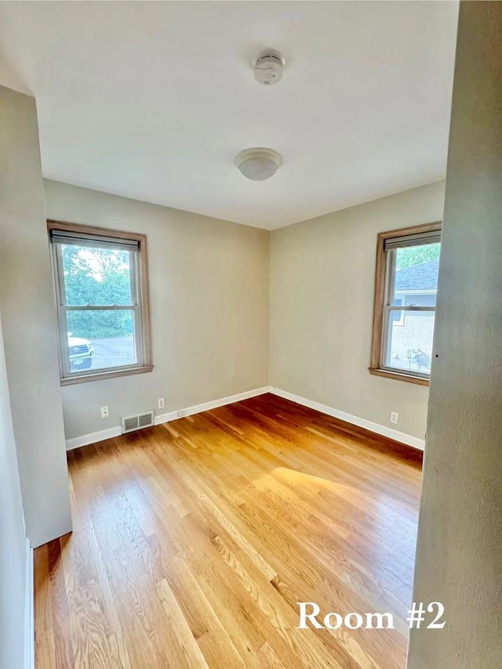 4036 Reservoir Blvd #1 - Photo 4 of 9