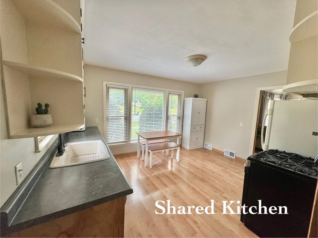 4036 Reservoir Blvd #1 - Photo 7 of 9