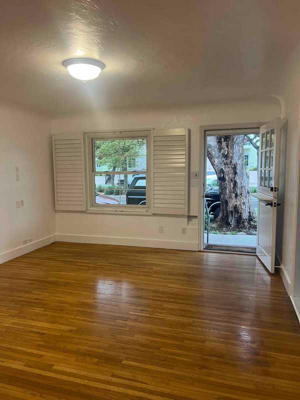 3106 Broadway - Photo 3 of 28